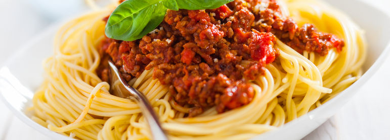 Pâtes bolognaise - idée recette facile Mysaveur