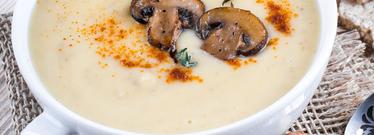 Velouté de champignon - idée recette facile Mysaveur