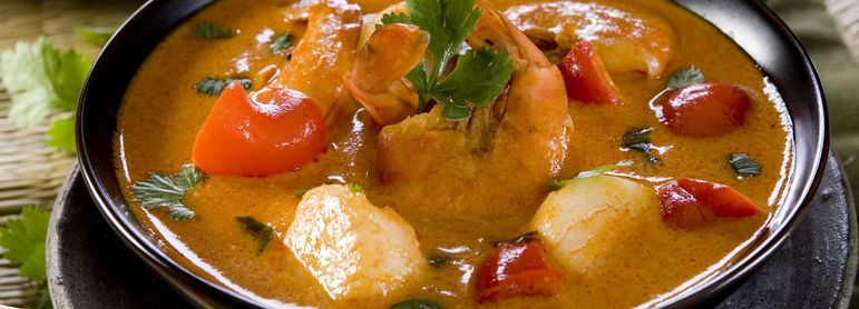 Saint Jacques au curry - idée recette facile Mysaveur