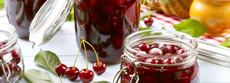 Cerises à l'eau de vie - idée recette facile Mysaveur