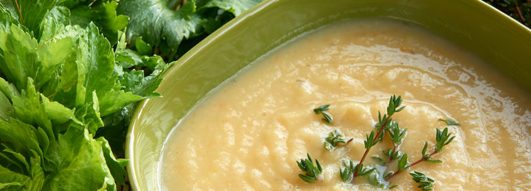 Soupe de céleri - idée recette facile Mysaveur