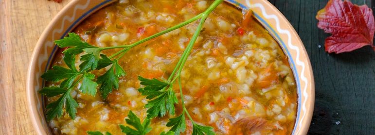 Soupe de lentilles - idée recette facile Mysaveur