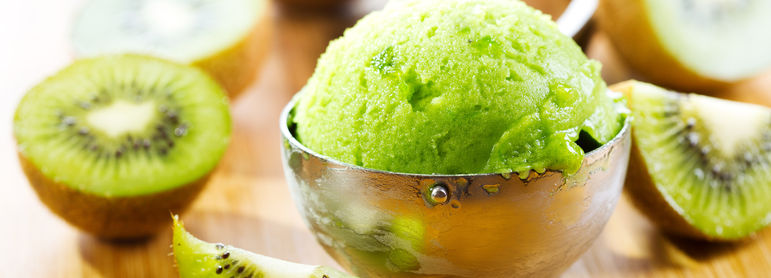 Glace au kiwi - idée recette facile Mysaveur