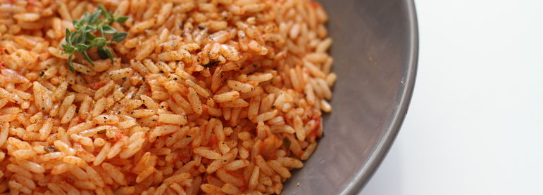 Riz a la tomate - idée recette facile Mysaveur