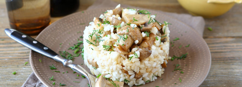 Riz aux champignons - idée recette facile Mysaveur