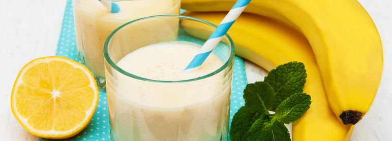 Smoothie banane - idée recette facile Mysaveur