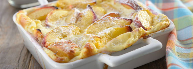 Clafoutis aux pommes  - idée recette facile Mysaveur