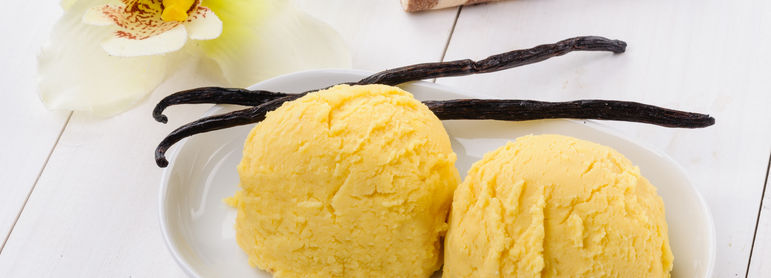 Glace à la vanille - idée recette facile Mysaveur