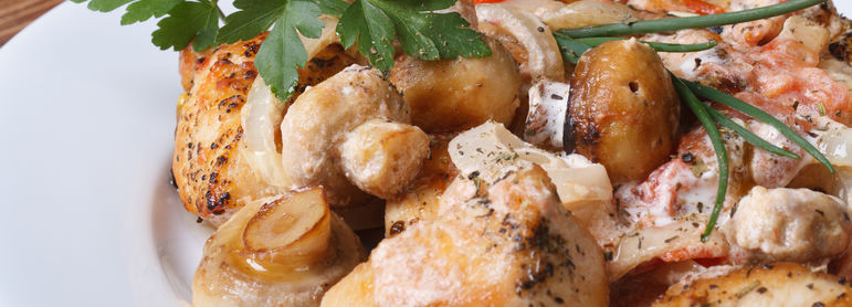 Poulet au champignon - idée recette facile Mysaveur