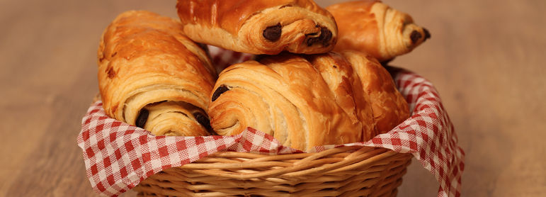 Pain au chocolat - idée recette facile Mysaveur