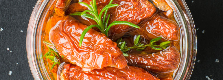 Conserve tomates séchées - idée recette facile Mysaveur