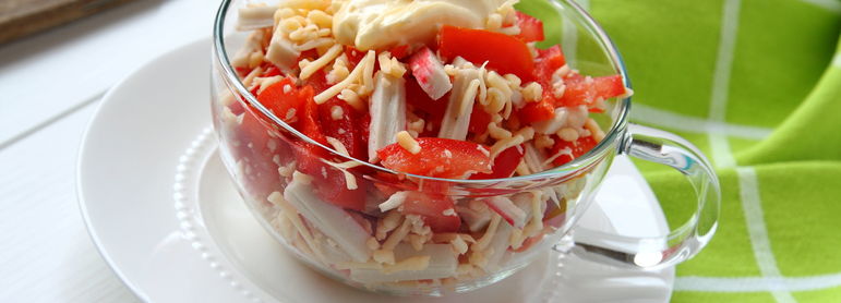 Salade de crabe - idée recette facile Mysaveur