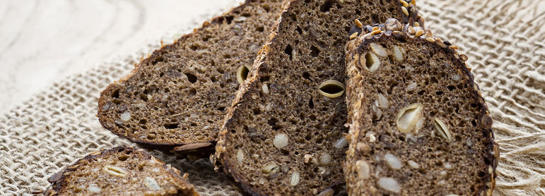 Pain au son - idée recette facile Mysaveur