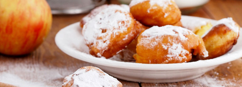 Beignets aux pommes - idée recette facile Mysaveur