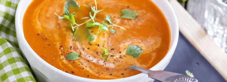 Soupe de légumes - idée recette facile Mysaveur