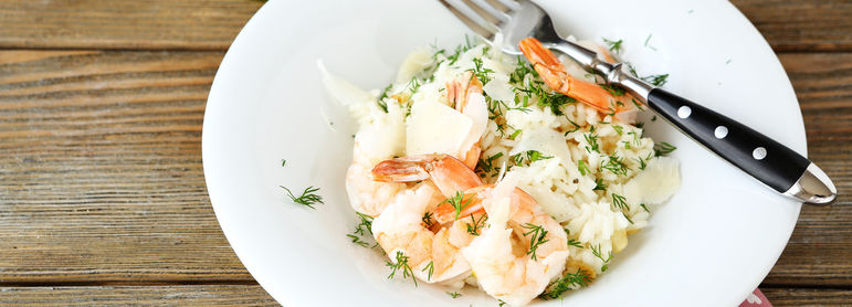 Risotto aux crevettes - idée recette facile Mysaveur