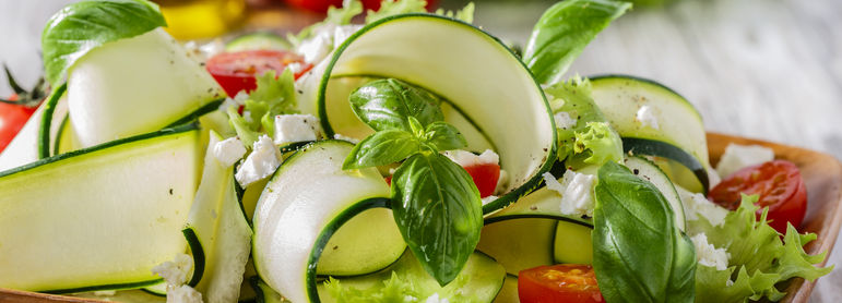 Salade de courgettes - idée recette facile Mysaveur