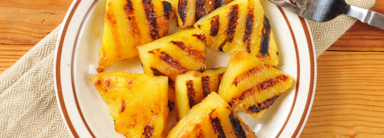Ananas rôti - idée recette facile Mysaveur