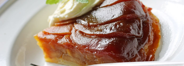 Tarte tatin - idée recette facile Mysaveur