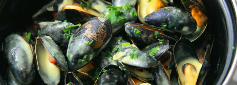 Moules marinières - idée recette facile Mysaveur