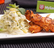 Brochette de volaille tandoori