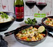 Curry vert Thaï de poulet aux légumes de saison