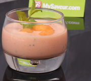 Fraîcheur de fruits à la noix de coco