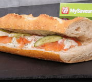 Sandwich au saumon fumé