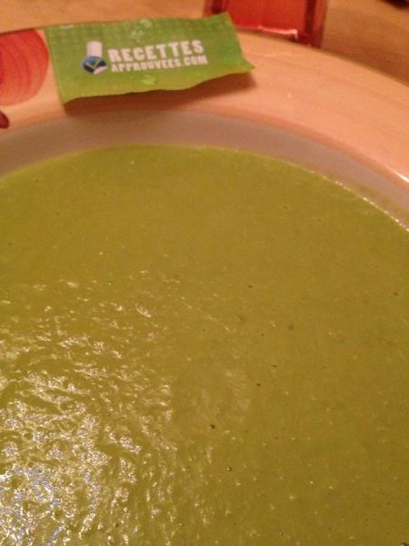 Verrines Petit Pois Lardons Petits Pois Lardons 4 Velouté petits pois/lardons au thermomix - Judith M.