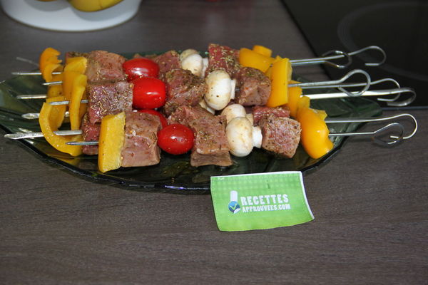 Brochettes de boeuf aux légumes d'été