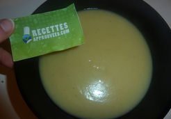 Velouté de céléri rave (au Thermomix) - Emilie J.