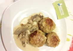 Boulettes à la mozzarella dans sa sauce aux champignons - Anne-Cécile F.