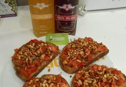 Tartines apéro à la tomate - Laetitia G.