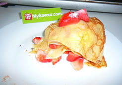 Crêpes à la crème et aux fraises  - Hong Hanh N.