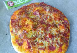 Pizza au saucisson - Najwa N.
