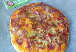 Pizza au saucisson - Najwa N.