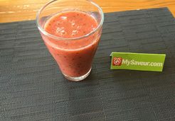 Smoothie kiwi orange fruits rouges - Laurence D.