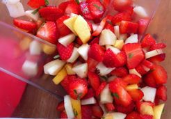 Salade épicée de fraises et nectarines  - Eva I.