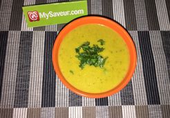 Soupe de lentilles corails à l'indienne - Najwa N.