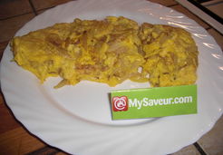 Omelette soufflée aux oignons - Lucie O.