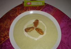 Velouté de poireaux, pommes de terre au roquefort - Audrey R.