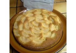Le gâteau aux pommes de mamie (avec les pommes Ariane) - Maité P.