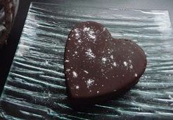 Mousse au chocolat en coque de chocolat - Alexandra A.