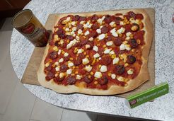Pizza chorizo chèvre et miel - Mélanie B.