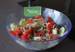 Salade toute simple tomate concombre - Amandine W.