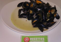 Moules au vin blanc - OLIVIA L.