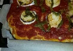 Pizza Del Monte chèvre miel pesto  - Ourilie G.