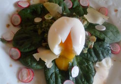 Salade d'épinards, poêlée de champignons et oeufs mollets  - Anne-sophie P.