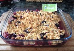 Crumble aux pommes et aux cerises confites - Adeline A.