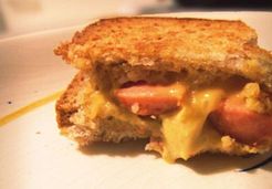 Croque monsieur à la saucisse - Hélène P.